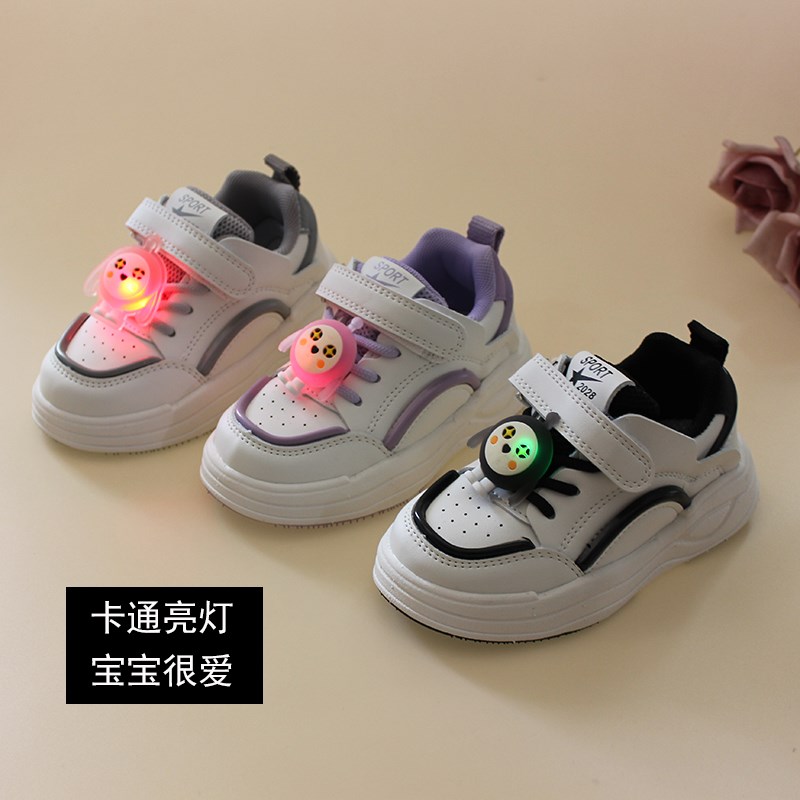 童鞋春秋单鞋1-3岁小白鞋幼儿学步鞋软底防滑板鞋男女宝宝休闲鞋2