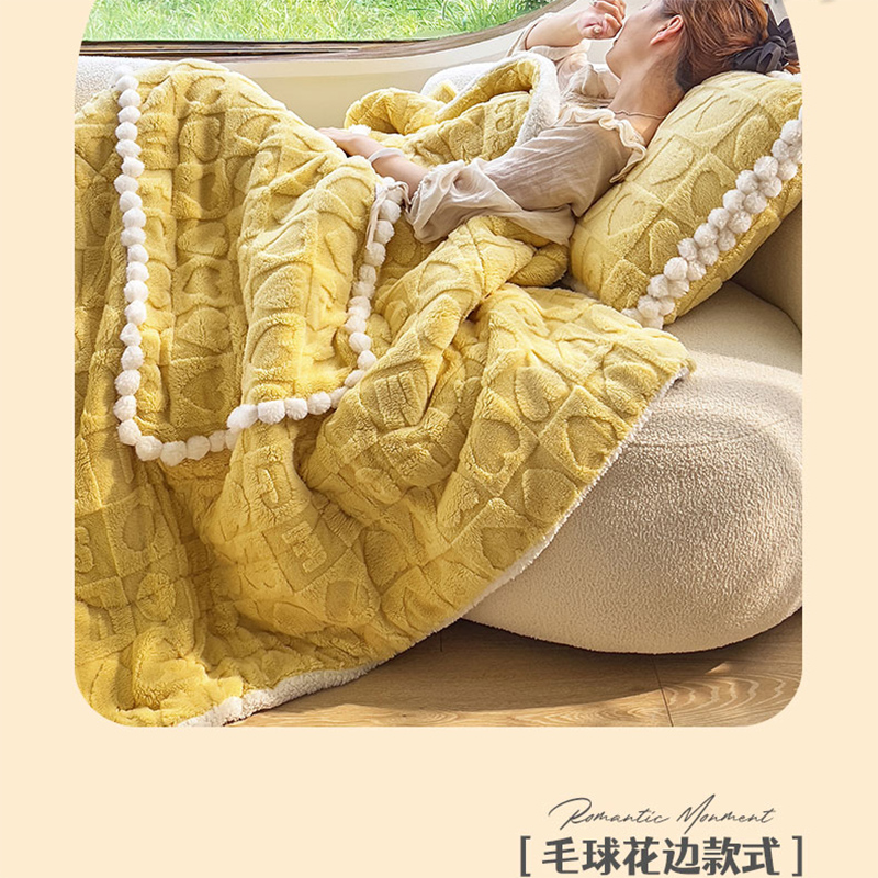 摺叠加厚保暖抱枕被子两用新款办公室午睡靠枕二合一车内车载靠垫