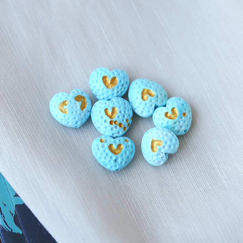 天然原矿绿松石雕刻爱心描金款心形小配件 手链diy串珠配饰材料