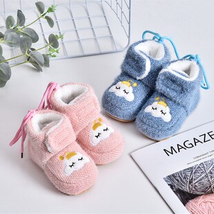 新生婴儿不掉鞋0-6n-12个月秋冬软底棉鞋学步宝宝1岁加厚保暖脚套