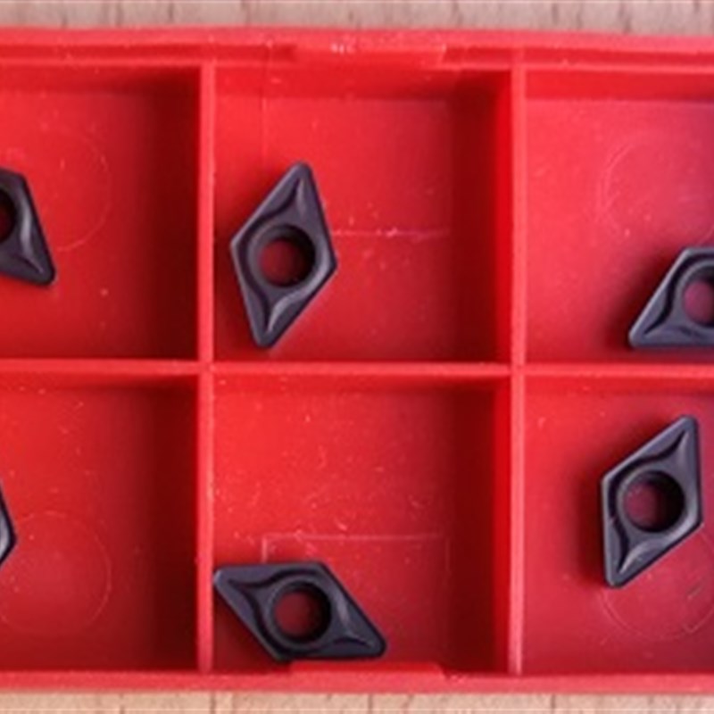 数控刀片内孔刀粒DCMT070204/DCMT070208镗孔菱形钢件加工刀头