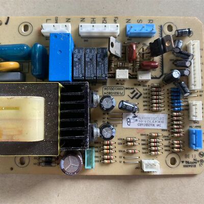 BK4Y525-01伊莱克斯ZME2462KCA 冰箱电脑板 719210824 HXK100106