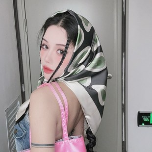 尤嘻岛法式田园风度假拍照氛围感头巾女包头90cm大方巾丝巾抹胸