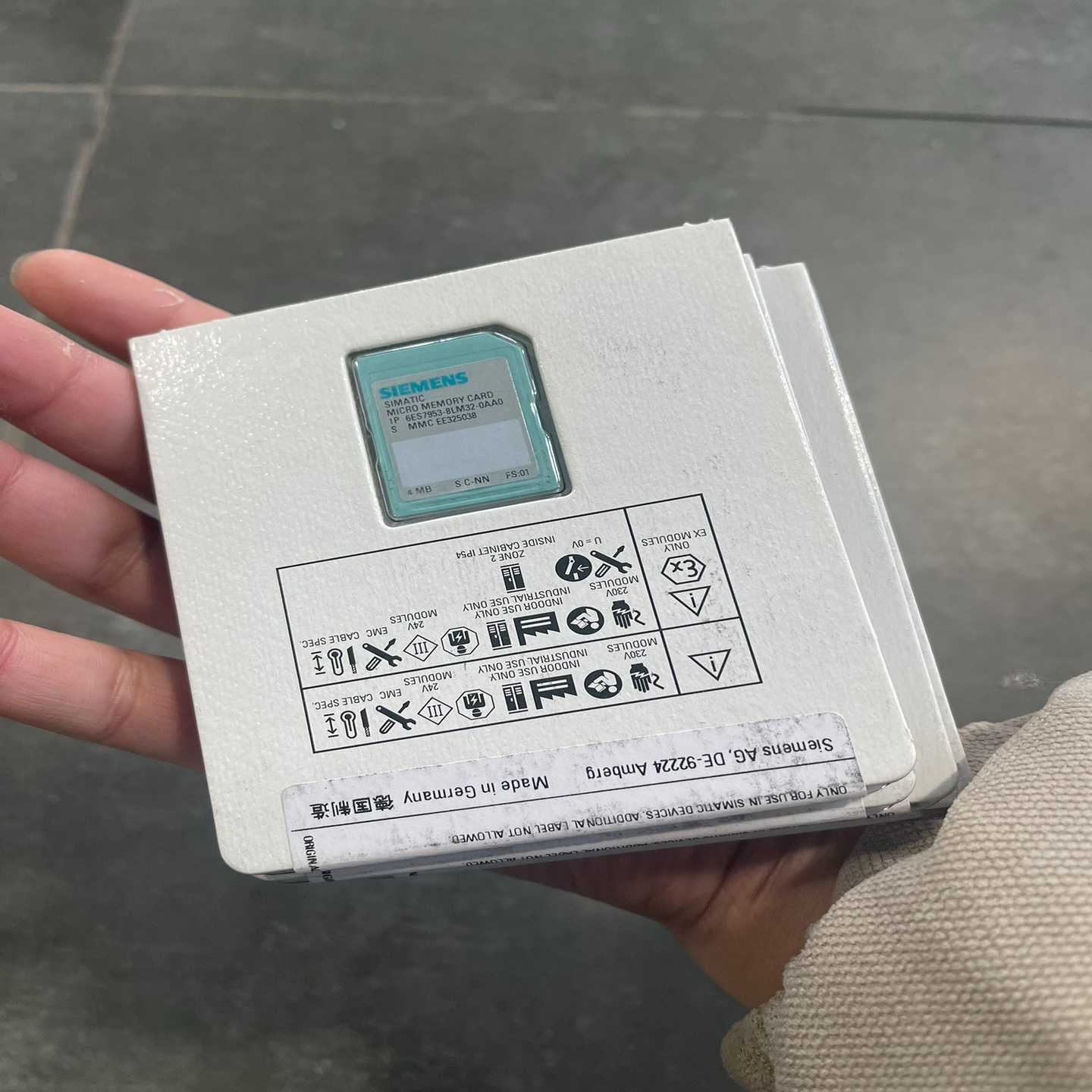 6ES7953-8LM32-0AA0S7-300内存卡询价