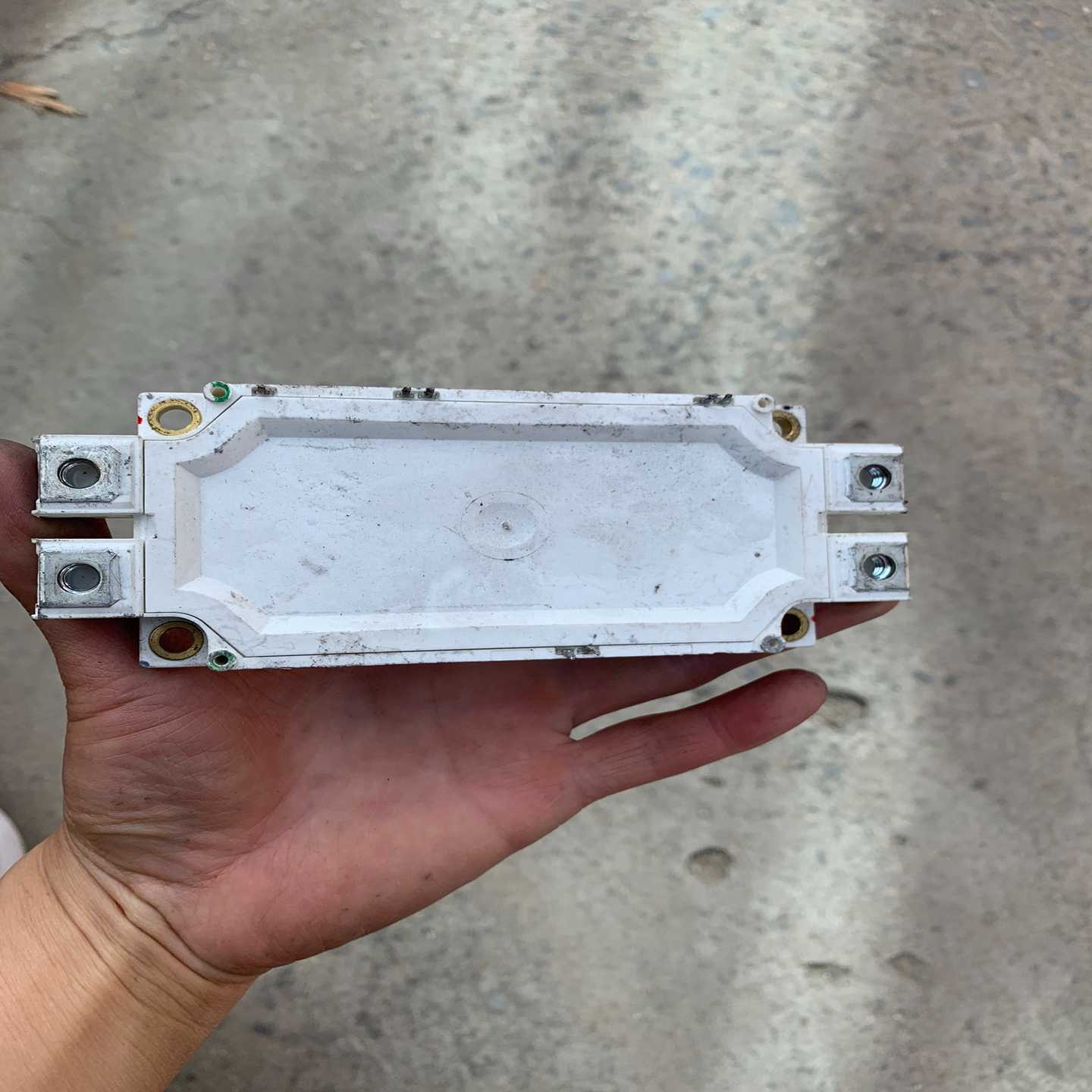 FF450R17ME4实物图询价