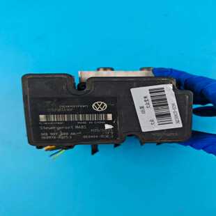 大众宝来斯柯达明锐ABS泵，1K0907379AK，1K0--议价商品