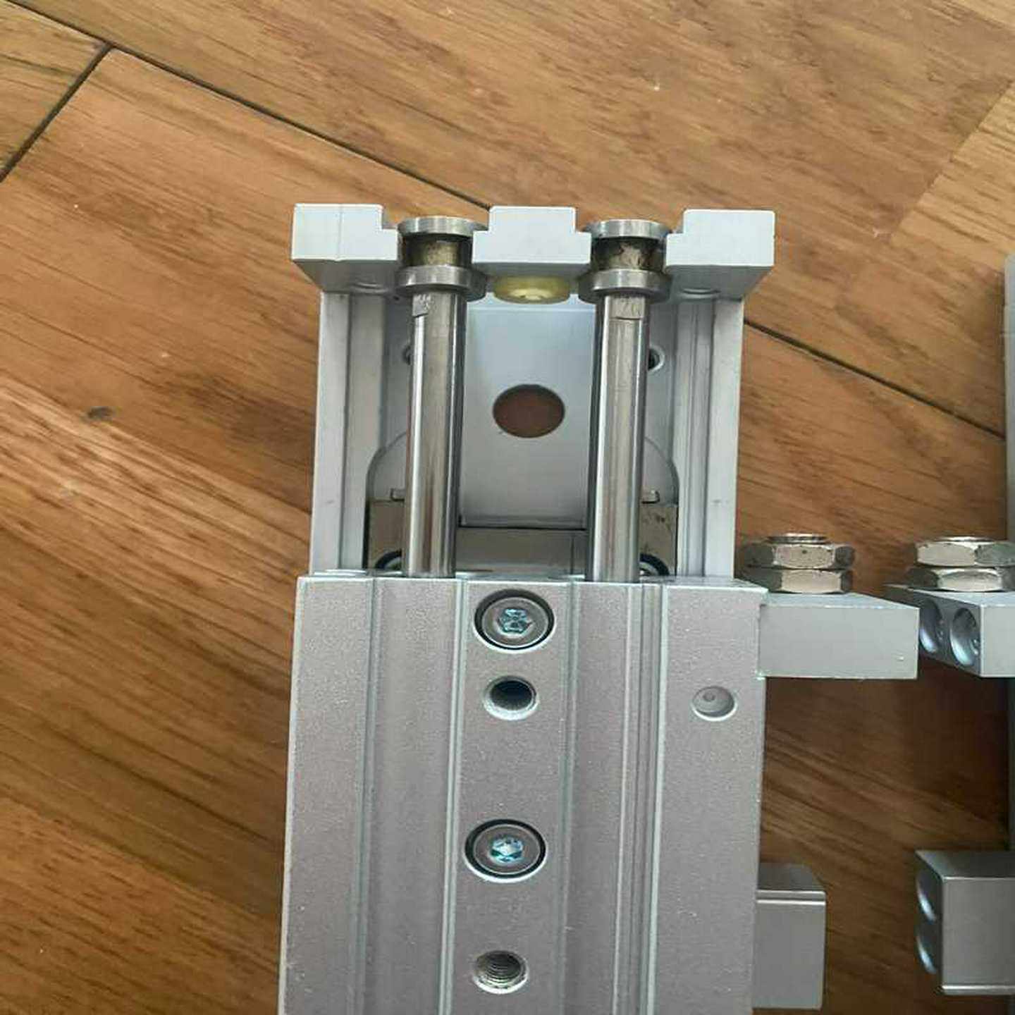 温控器PXR9NEY1-8W000-C~询价