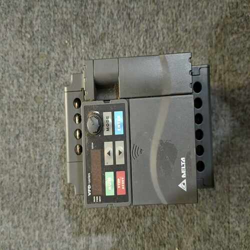 原装变频器3.7kwVFD37EL43A，功能