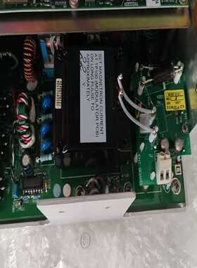 议价Sperry雷达 VMFT 25千瓦X波段发射机组件，包含触