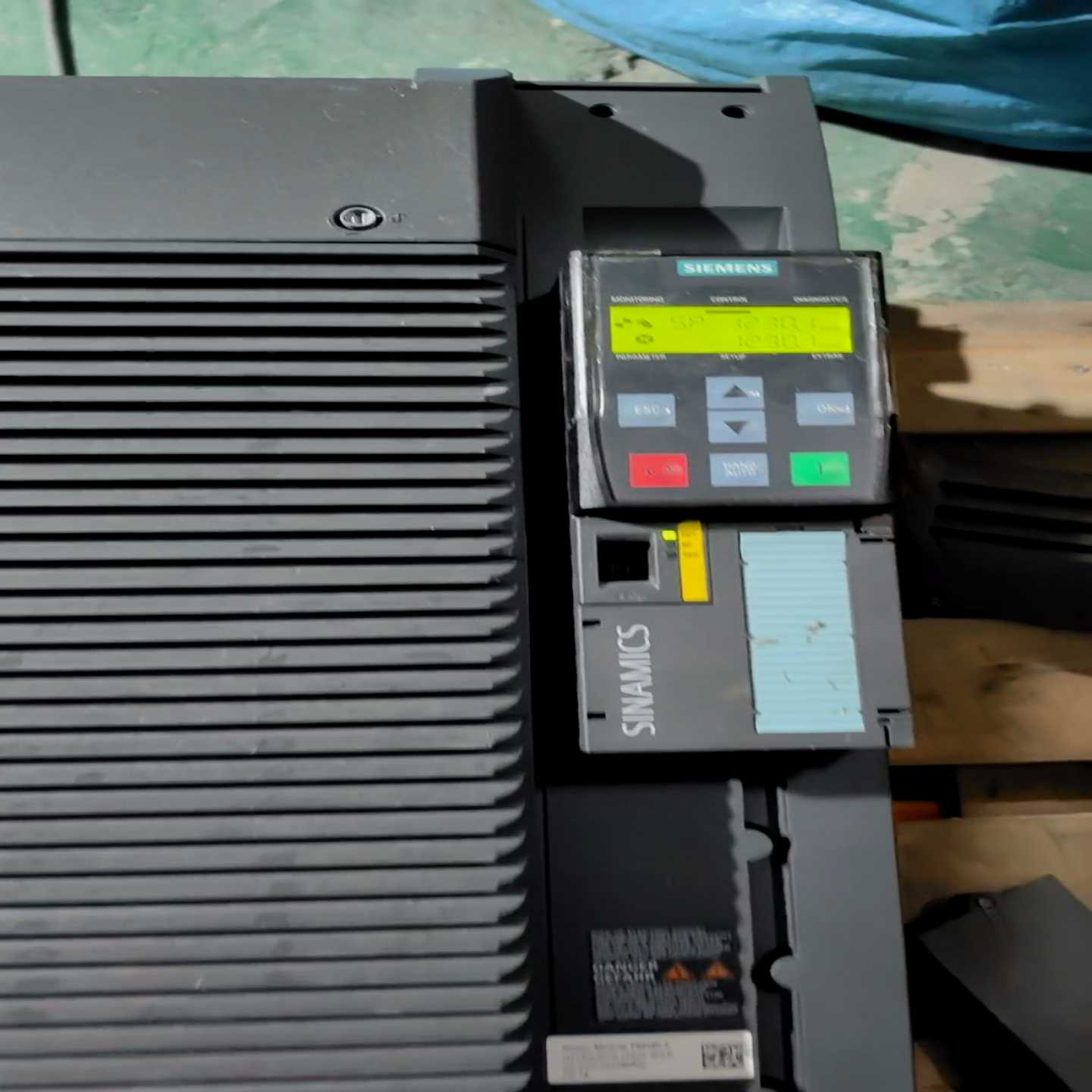 6SL3210-1PE32-5AL0PM240-2变频询价