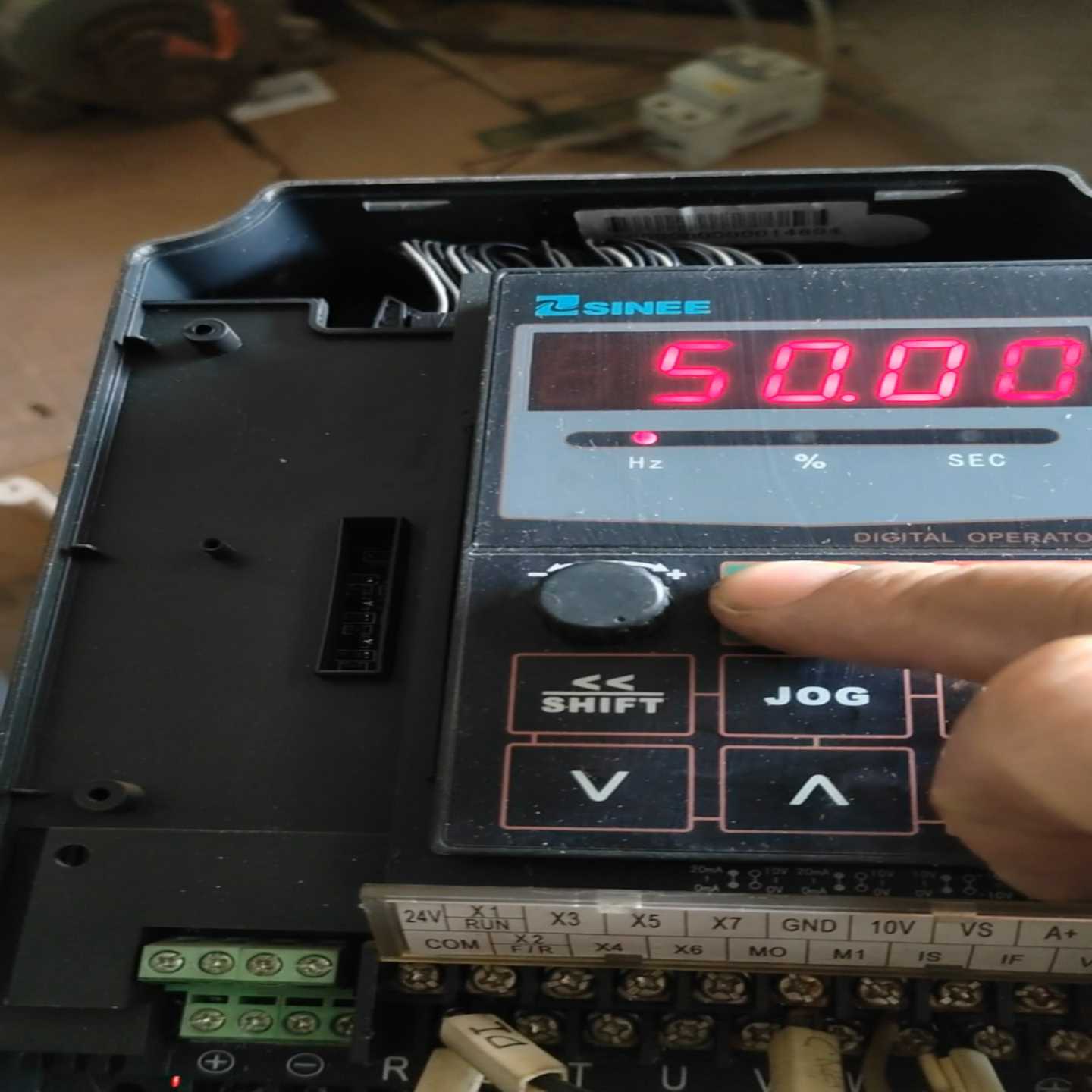 正弦变频器2.2KW，SINE303-2R2G/3R0P询价