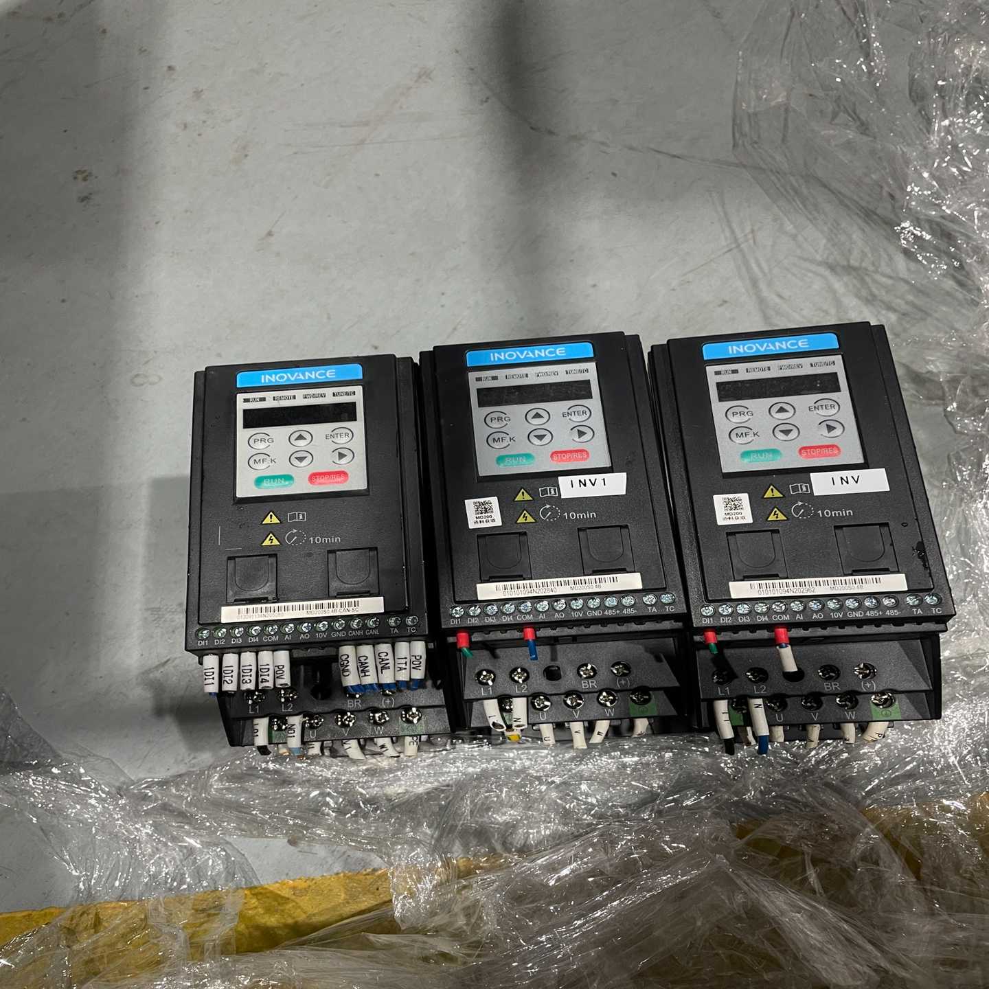 咨询-汇川变频器MD200S0.4B-CAN-SC有9成多新MD