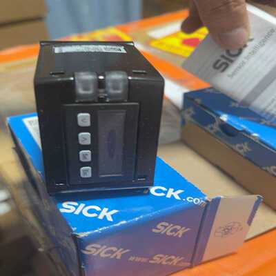 IntelXeon4214R CPU正式版 主频2.4G 功能正~议价