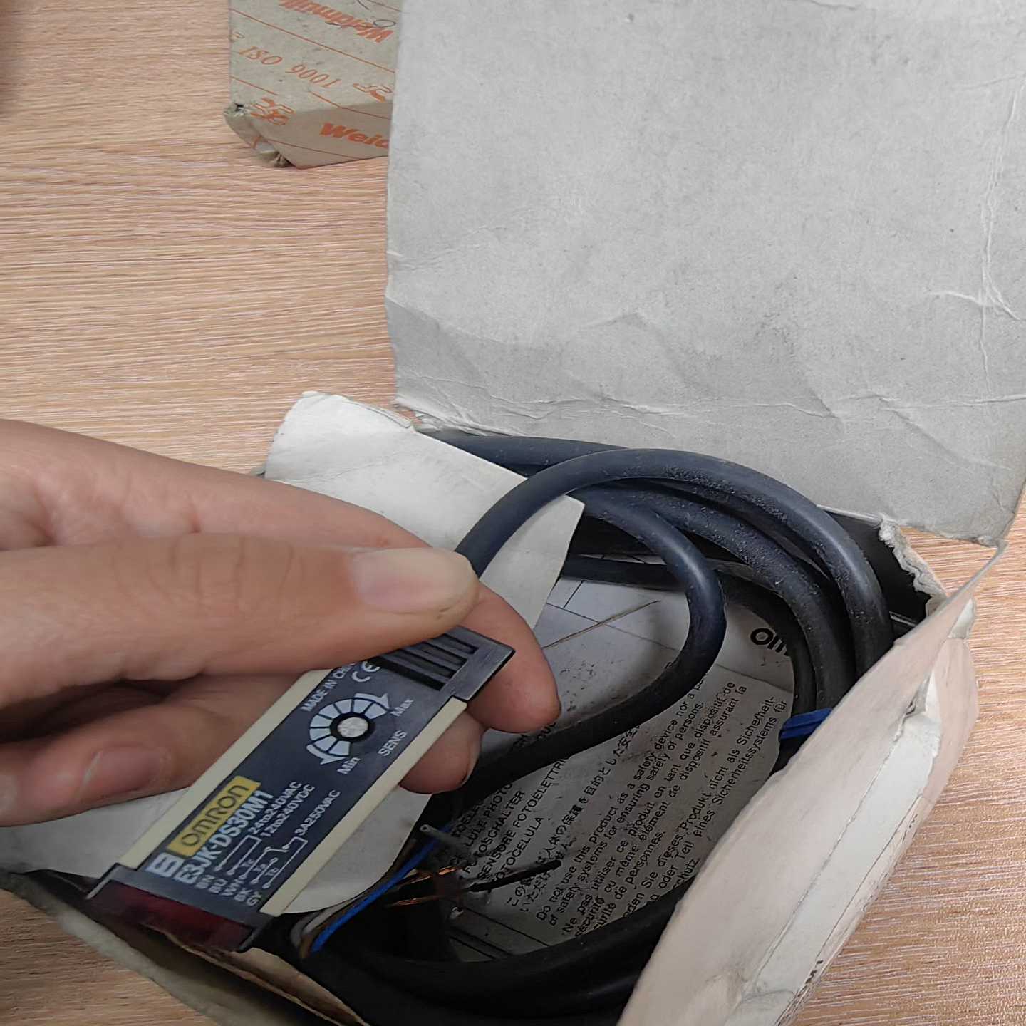 欧模块E3JK-DS30M1接近光电开关传感器。~询价