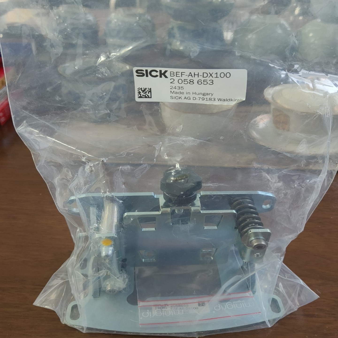 SICK西克激光测距仪支架，型号BEF-AH-DX100，订--议价商品