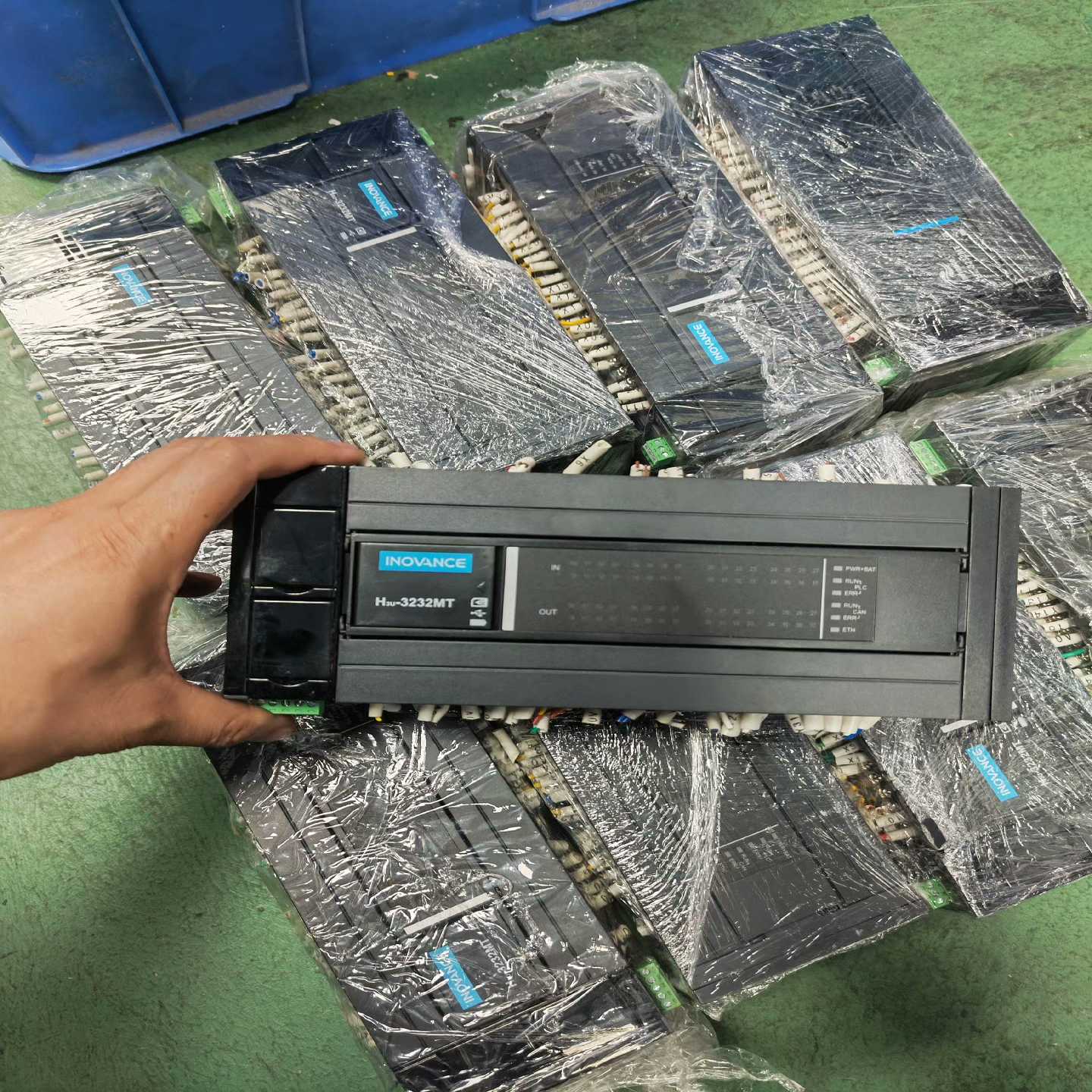 汇川PLC，型号：H3U-3232MT，库存25条，成色漂议价