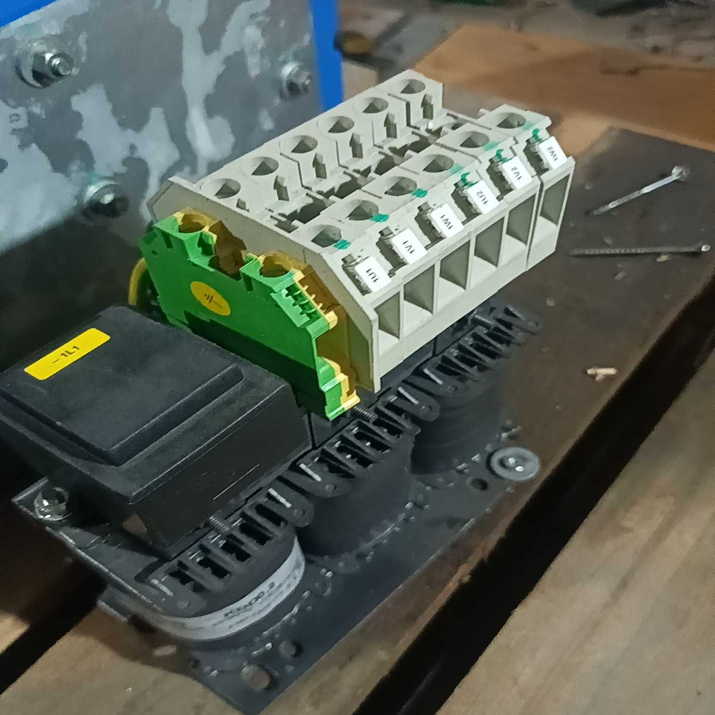 EMB德国三相电感062-04837，0.2mH35A