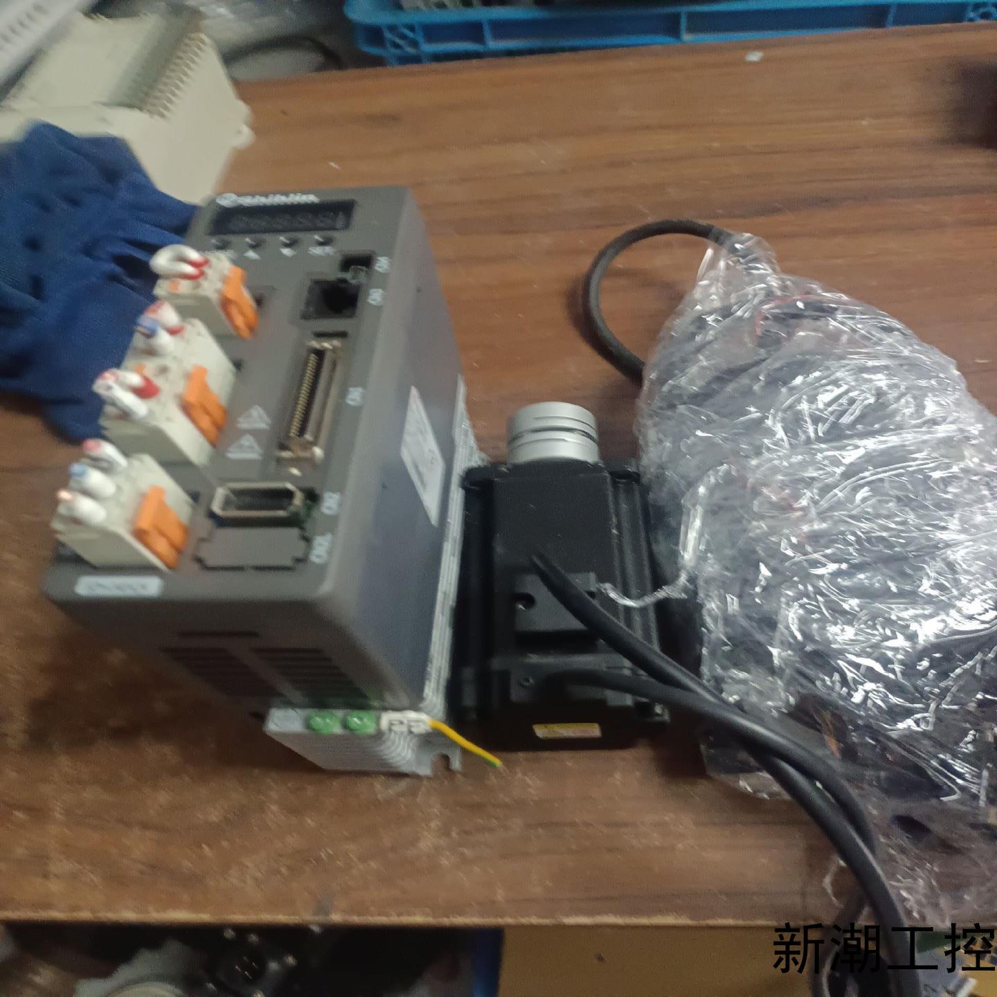 士林400瓦伺服套装驱动型号SDH-040A2A电机型号SM议价商品