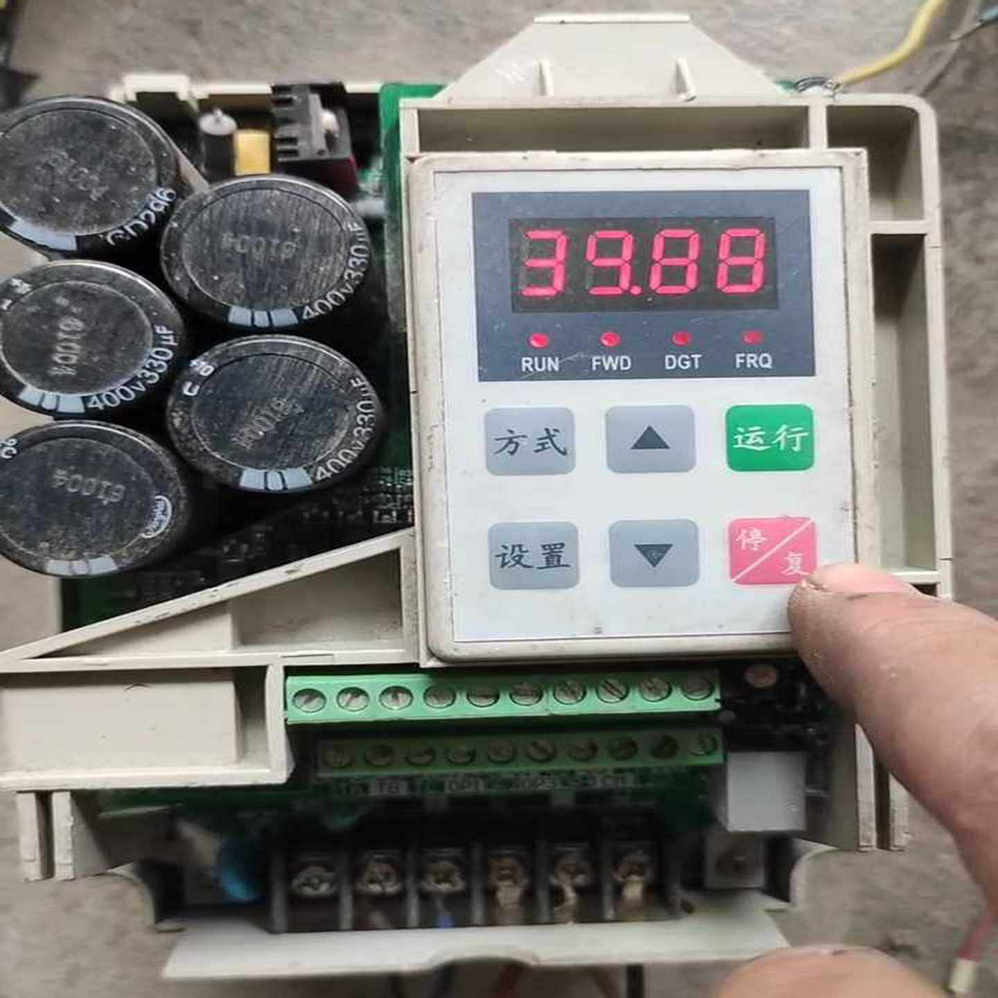 【议价】惠丰变频器F1000-G0015S2B适用