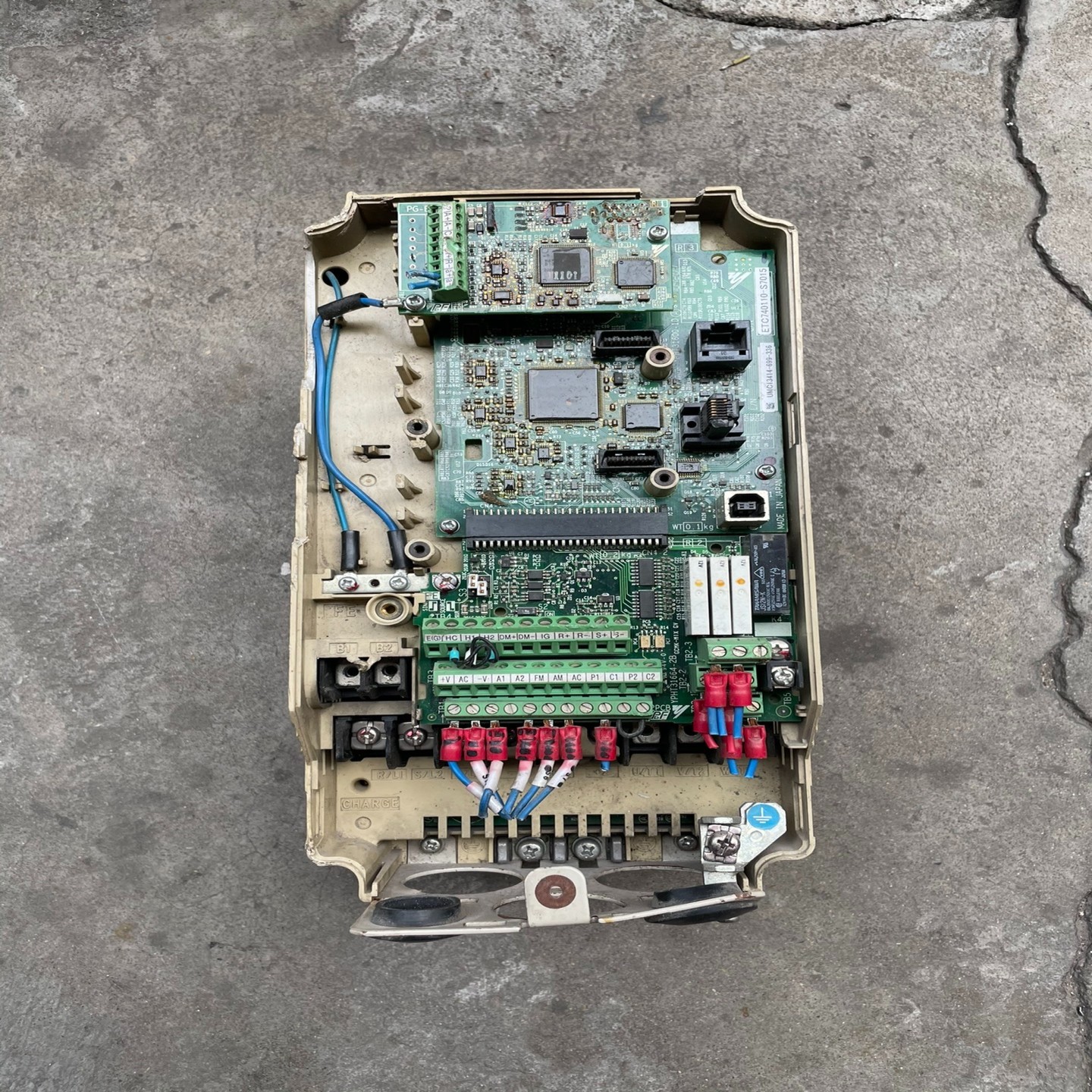 【请询价】安川电梯变频器CIMR-LB4A0018FAA380V-