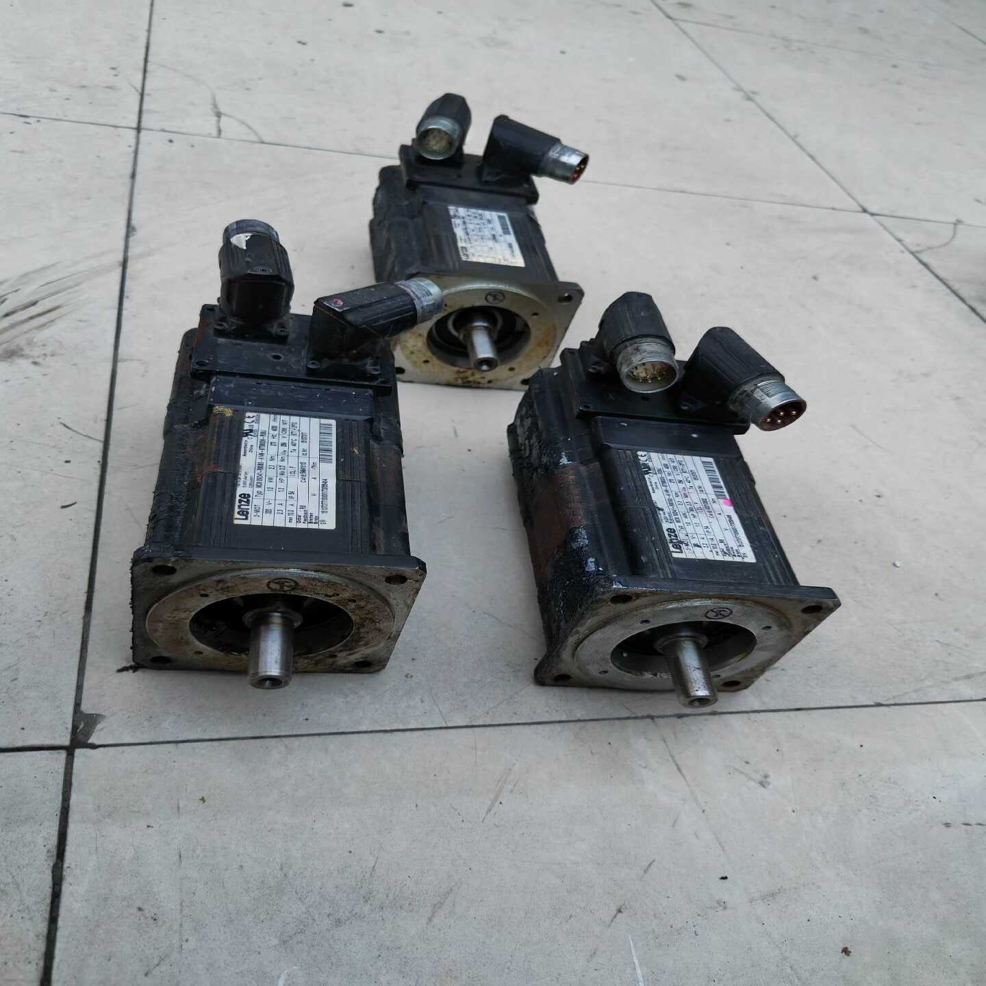 伦茨电机MCS09D41-R80B0-A14N-8T5800适用