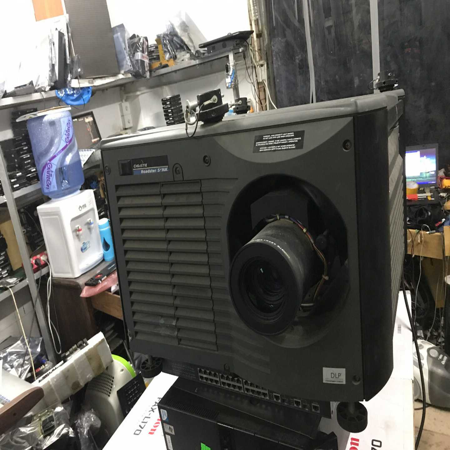 christie科视S16K氙气投影机,不带镜头,1600--议价商品