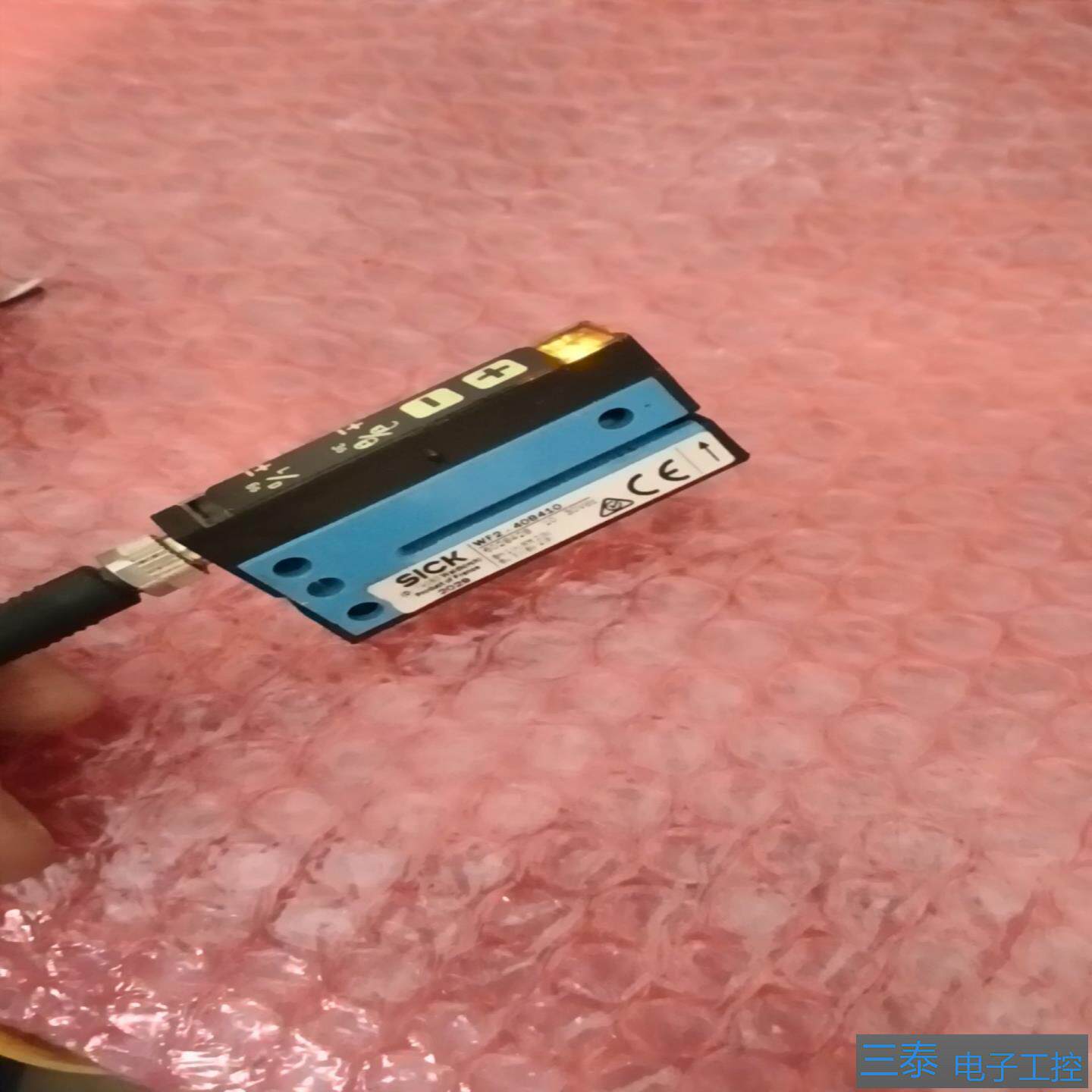 德国SICK标签传感器WF2-40B410槽形开关，议价