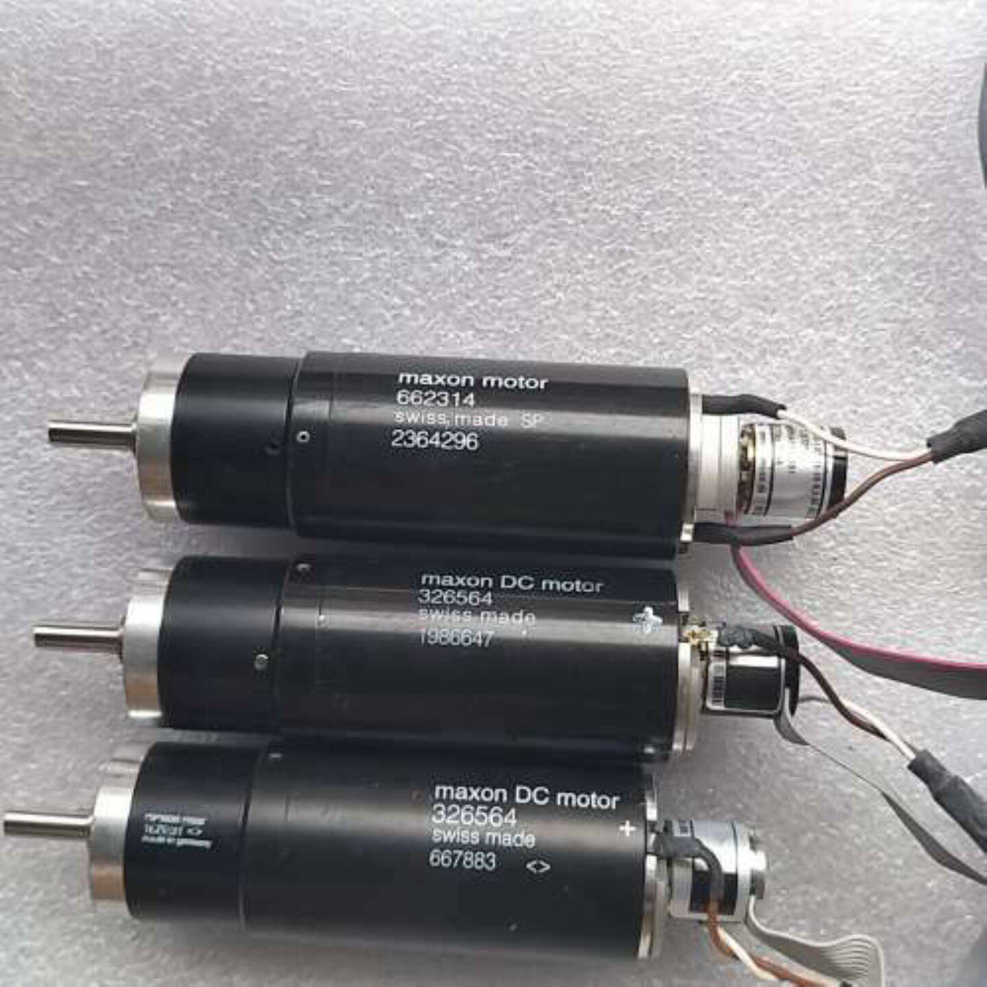 售前询价非标价maxon DC motor 326564  ASML电机4议价