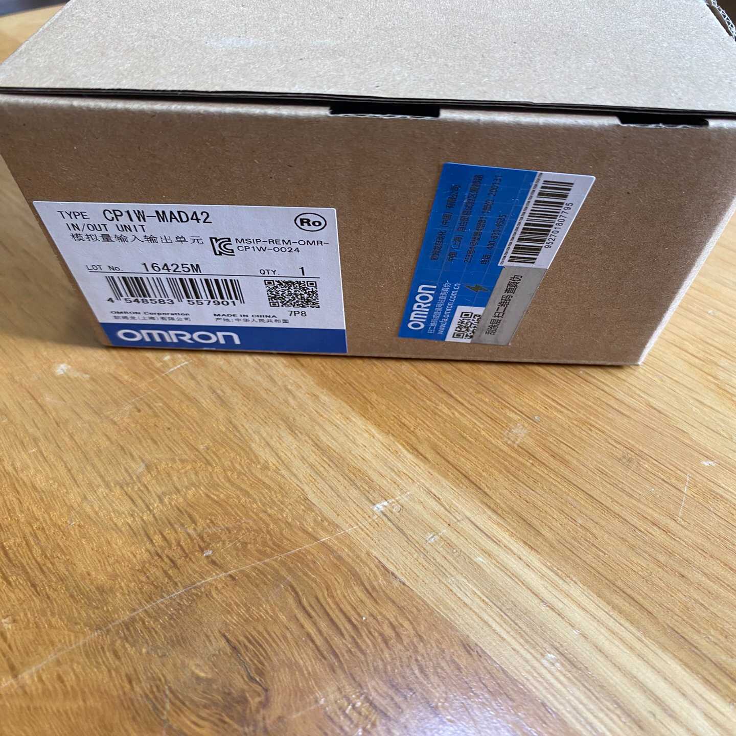 扩展模块，型号CP1W-MAD42，实物图，序列号一致询价