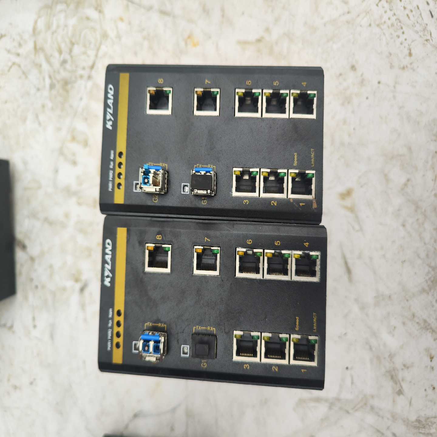 东土SICOM3000-2GX8T-HV网管交换机东土--议价商品