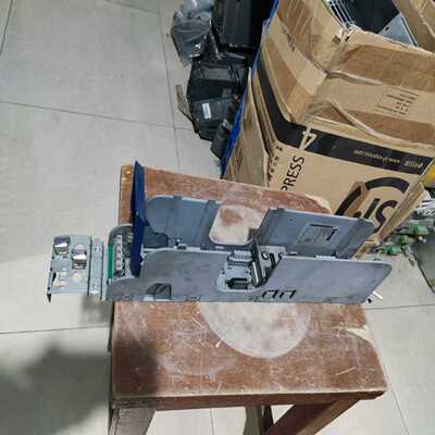 E94AZPM0044伦茨9400安装底座，E94AMHE0【白零商行】