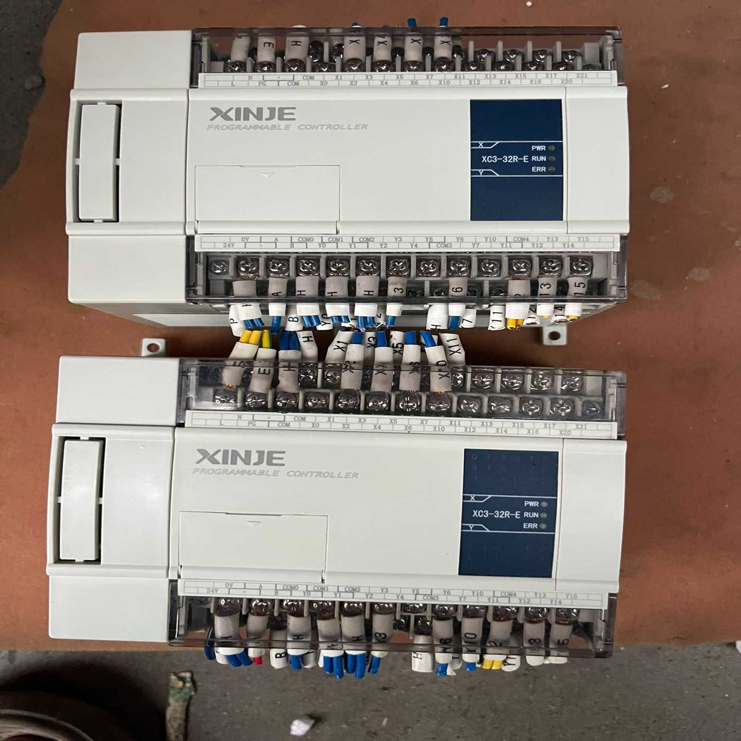 信捷PLCXC3-32R-E，功能包好，成色漂亮--议价商品
