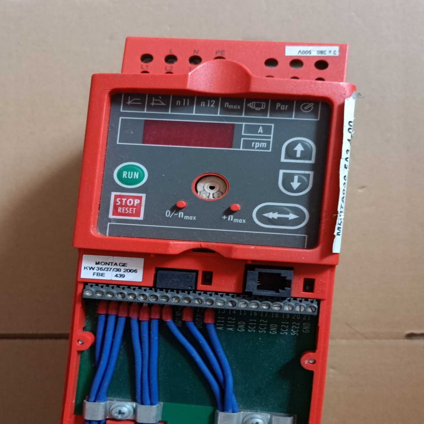 询价进口SEW变频器3kwMC07A030-5A3-4-0