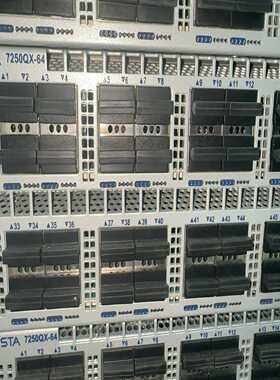 Arista7250QX-6464口全40G万兆核(亚飞商行）