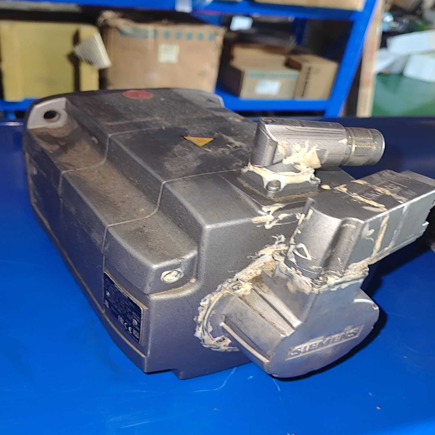 1FT7082-1AF71-1DH1西门子伺服电机德国原装，议价