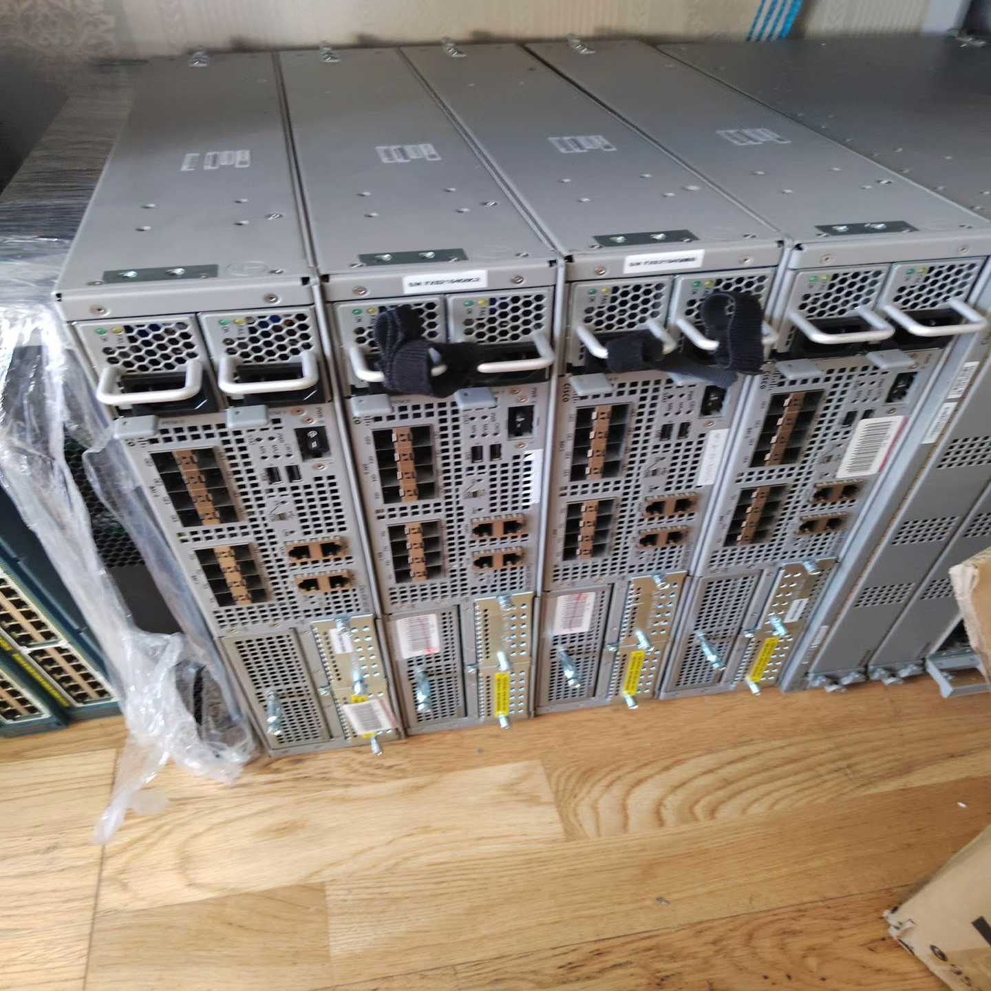 ASR1002-HX，便宜甩卖，有单得来，量大价格可【博航商行】