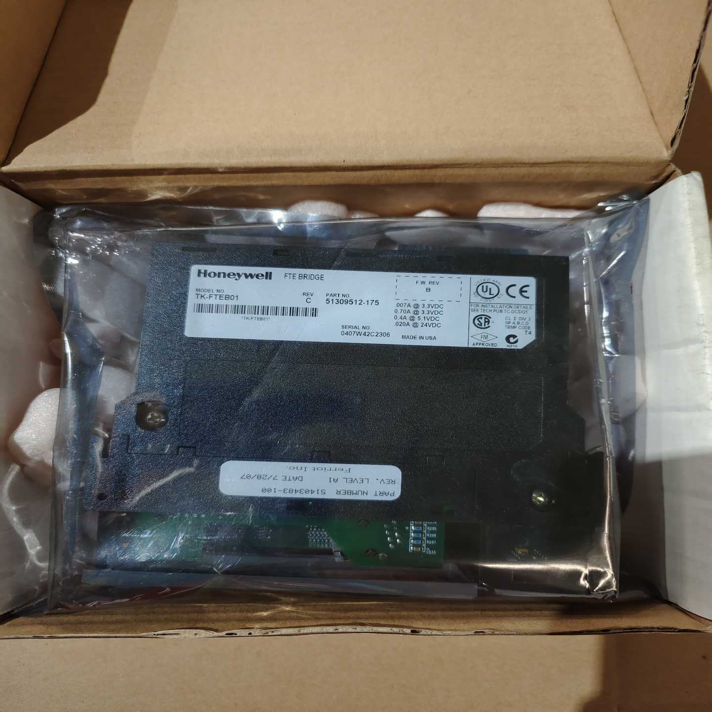 LC1D11500M7C余货实物图拍摄联系【卡奥电子】