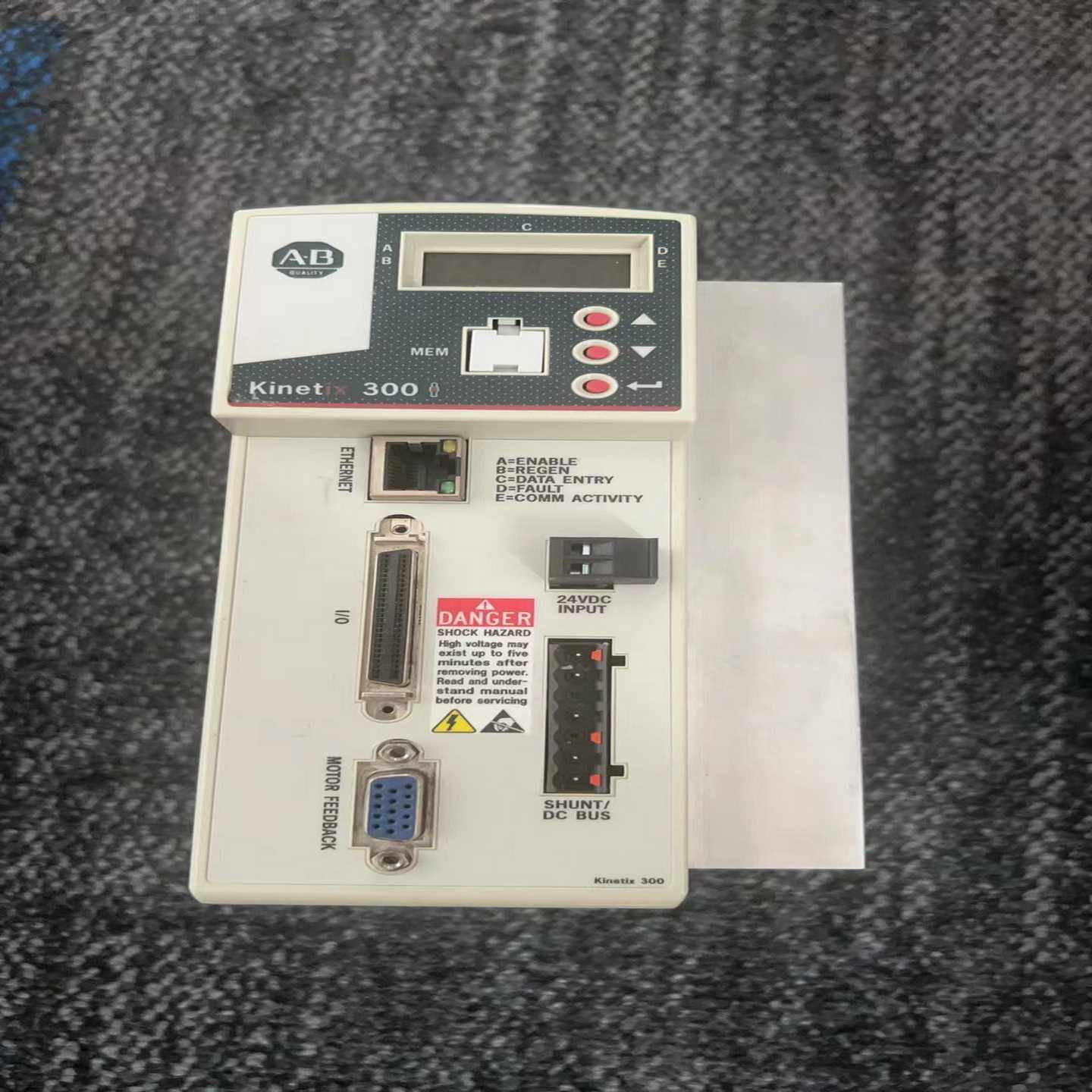 议价AB伺服驱动器2097-V34PR3-LM电机~询价