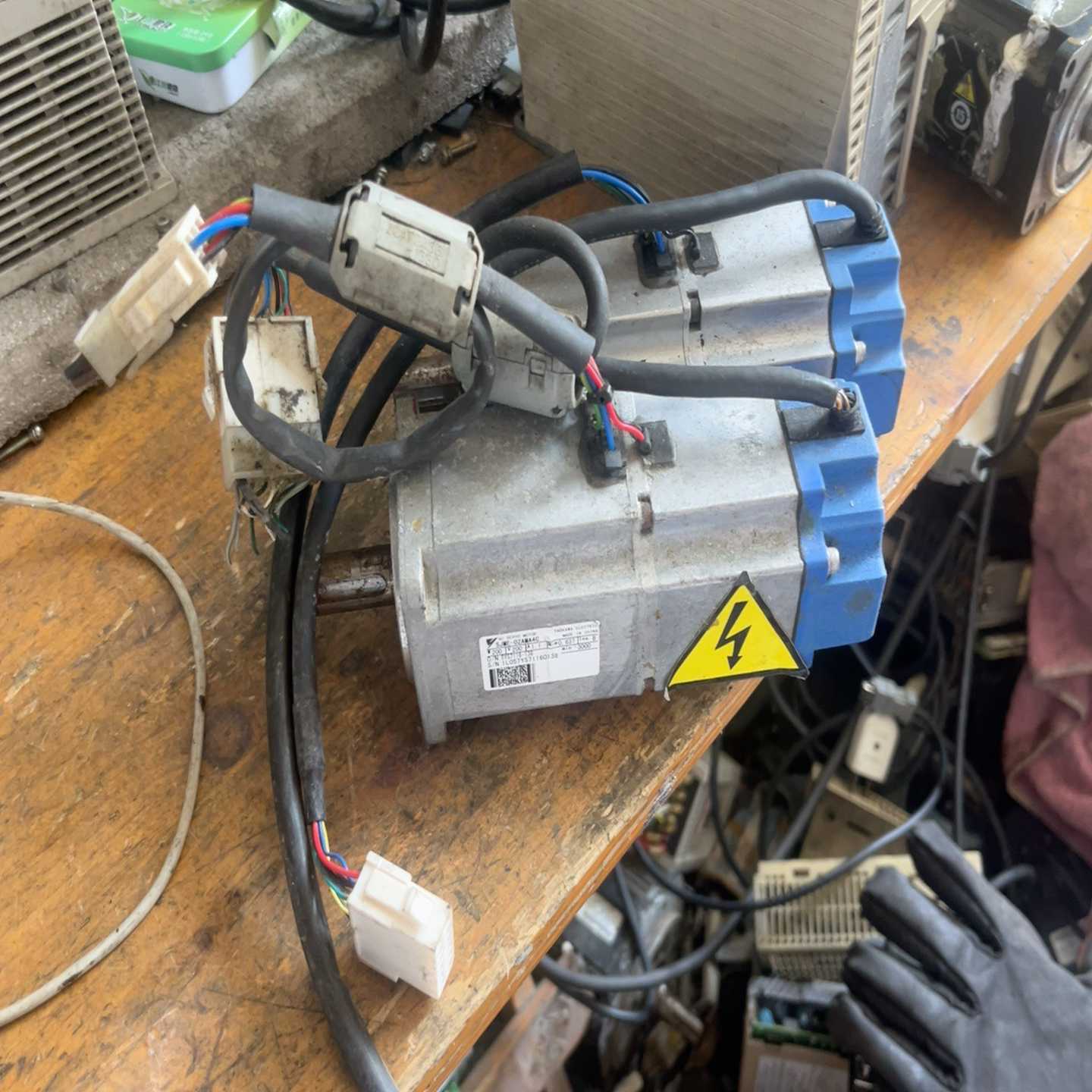 议价安川电机SJME-02AMA4C拆机包好实图拍