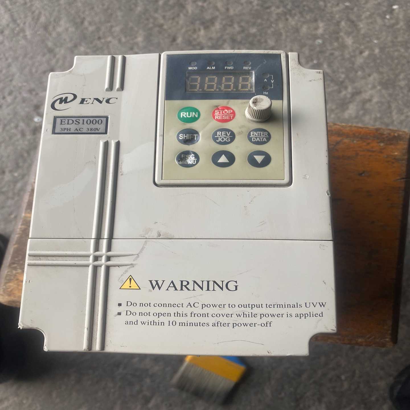 易能变频器ED1000-4T0015G/0022P，询价