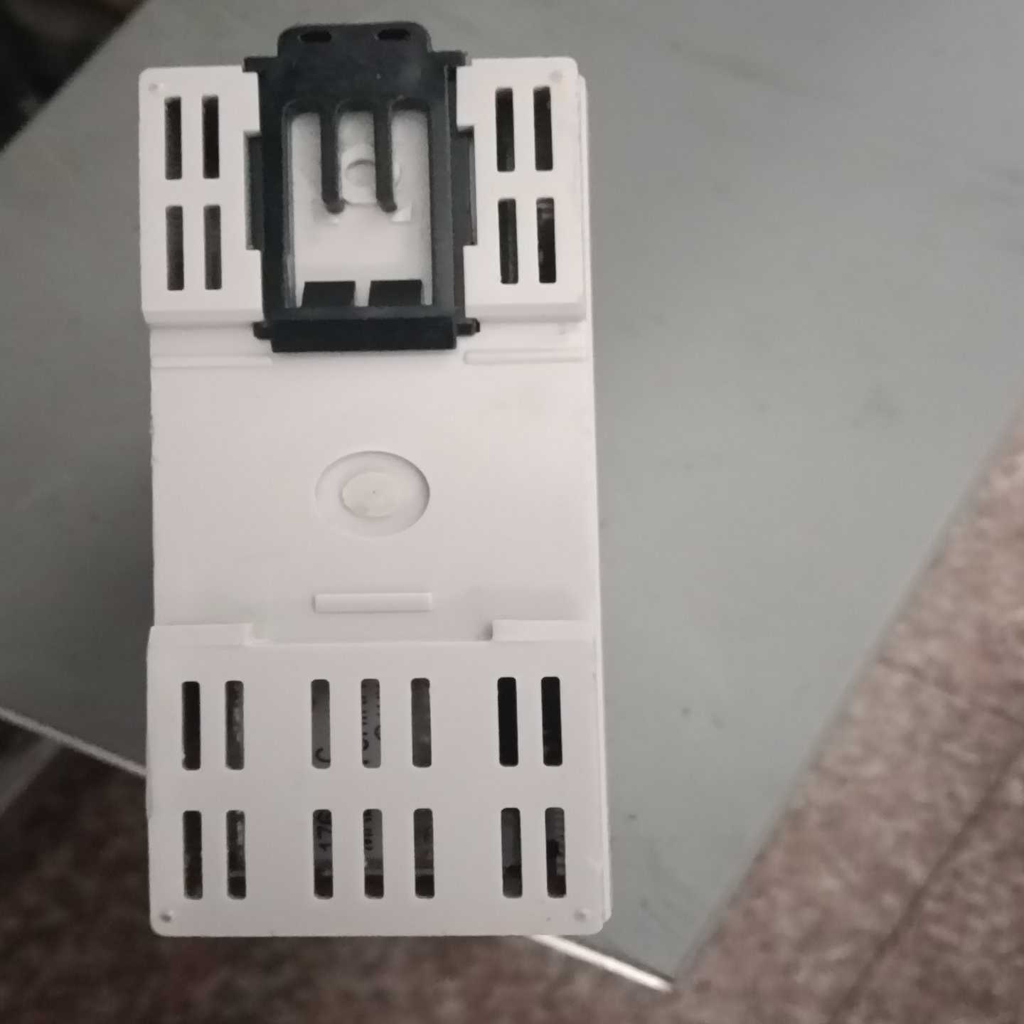 ABB变频器 ACS510-01-012A  5.5KW（地坛设备）