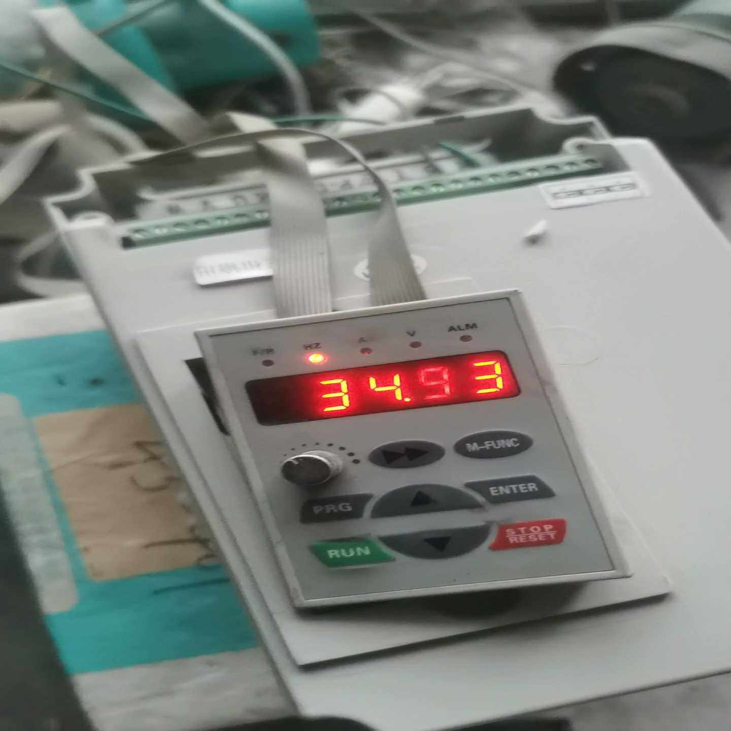 询价欣灵变频器XLP3300-G5.5/P7.5T4DB，拆