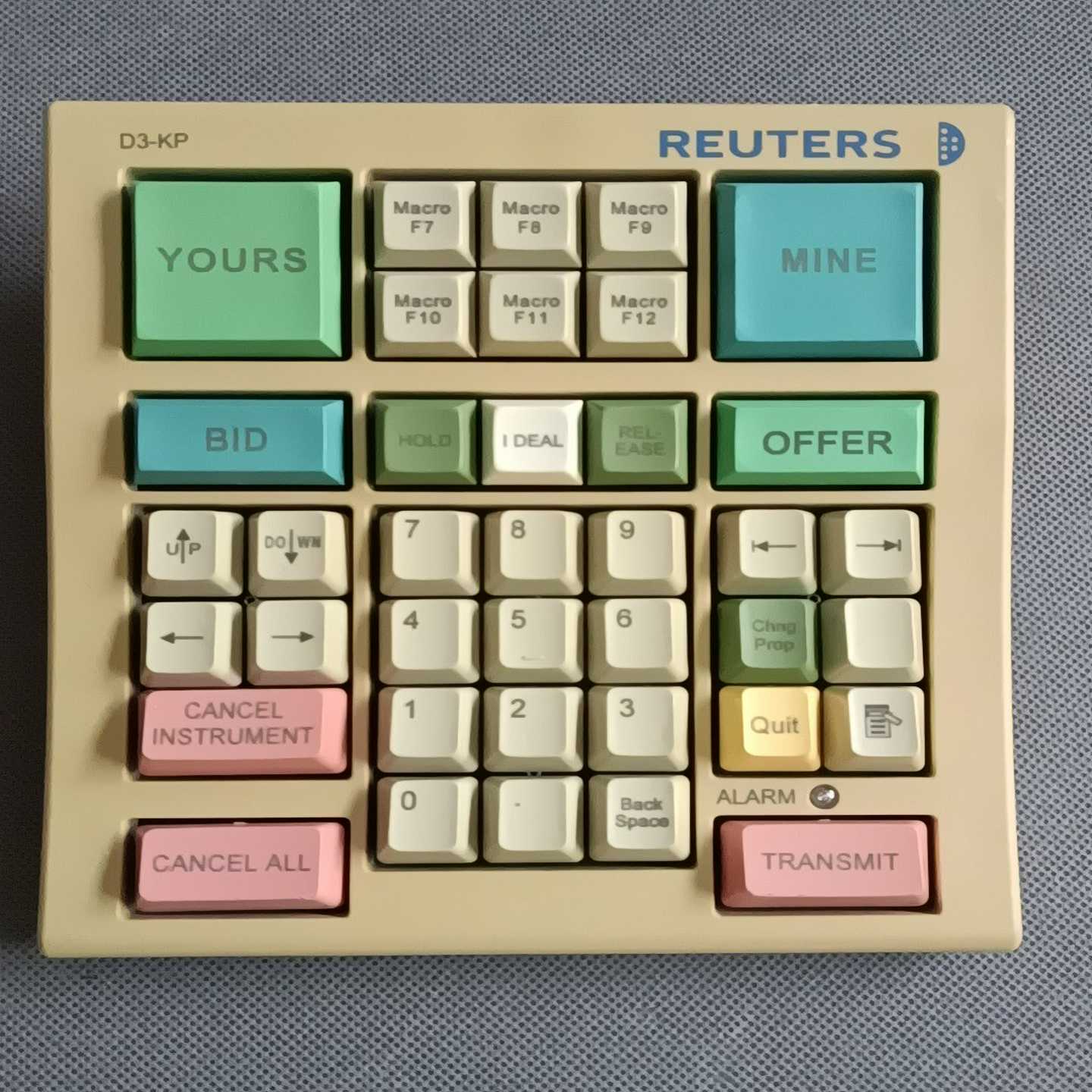 询价~路透社 REUTERS D3-KP 焦茶机械键盘 带胶袋包装