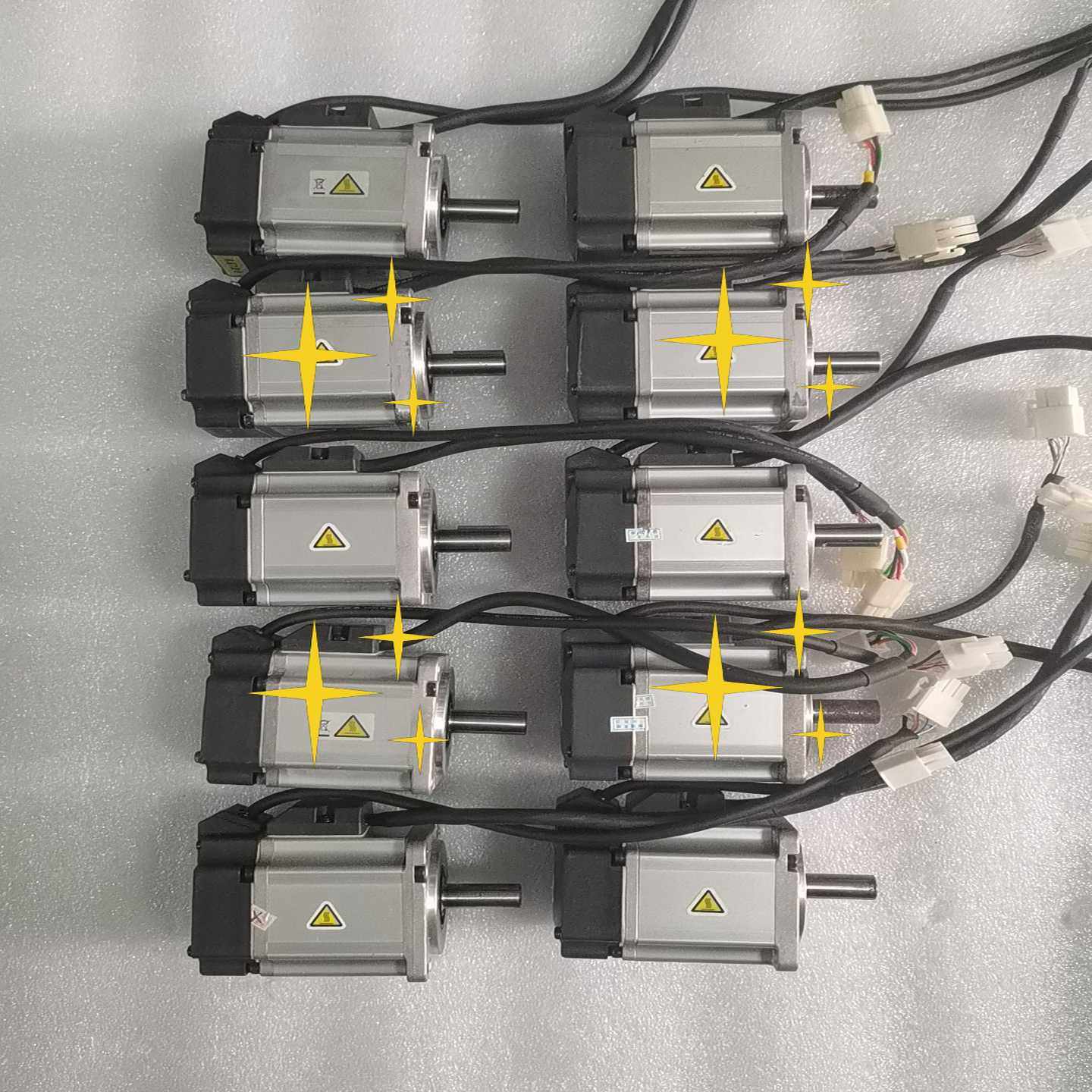 松下A6电机MSMF022L1U2M，成色八九新，功能完好。--议价商品,电子元器件市场,其它元器件,淘宝优惠券,粉丝福利购,淘宝优惠卷