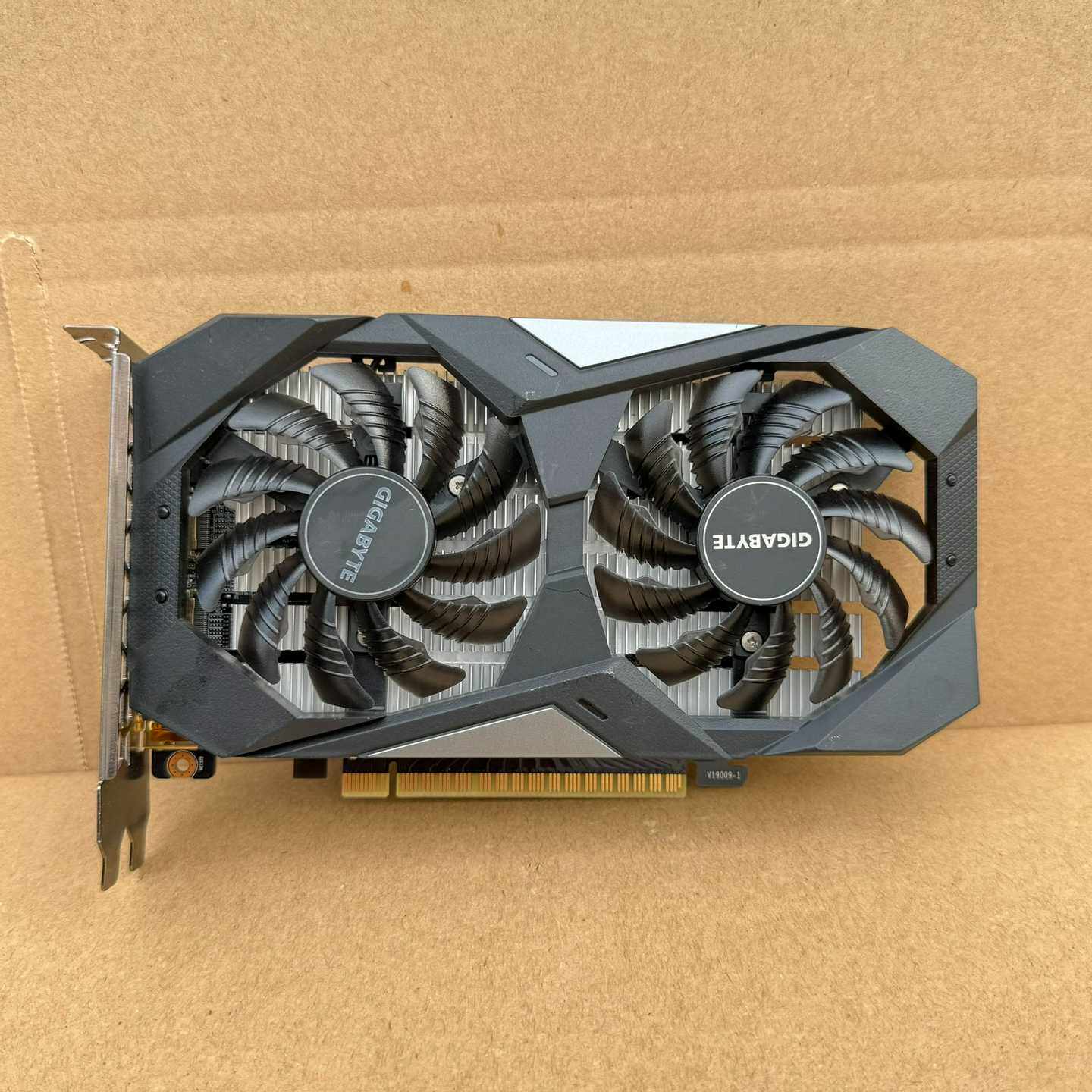 技嘉显卡gtx16504g双风扇--议价商品