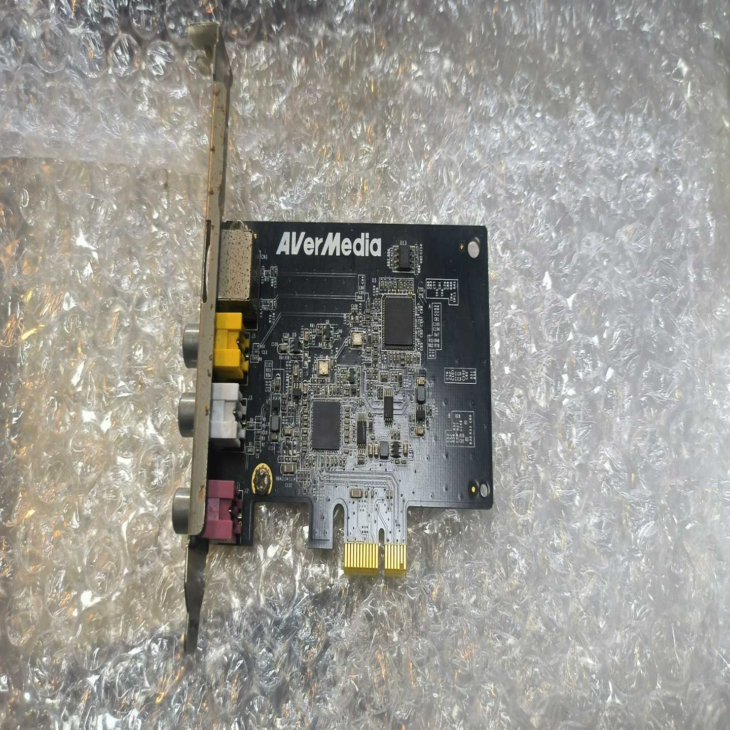 议价圆刚C725B-A标清视频采集卡，拆机的，实物图，正常使用，现