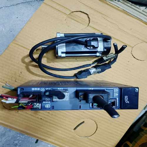 【星慕电子】富士伺服驱动器+电机 RYH401F5-VV2+GYB401