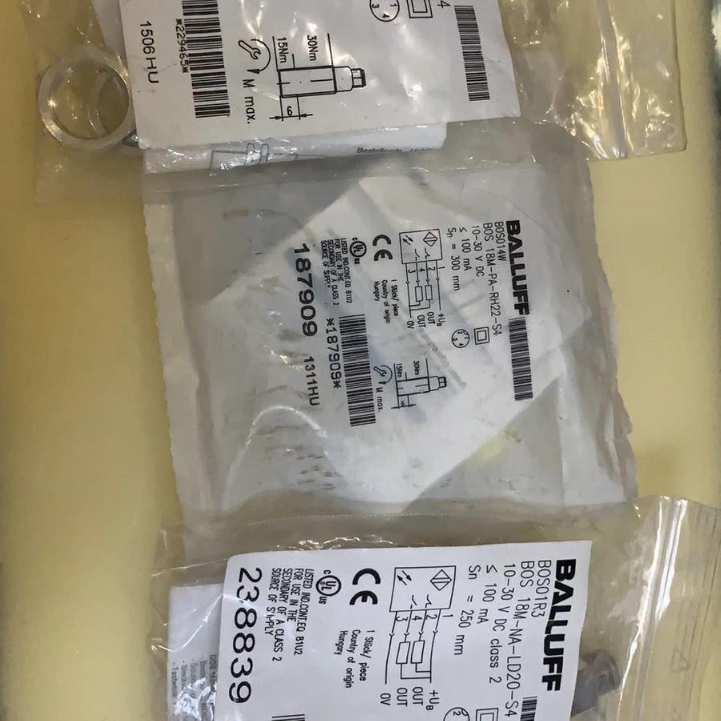 配件巴鲁夫BALLUFF关电开关BOS01R3 BOS 18M-NA-LD20-S4全新议价