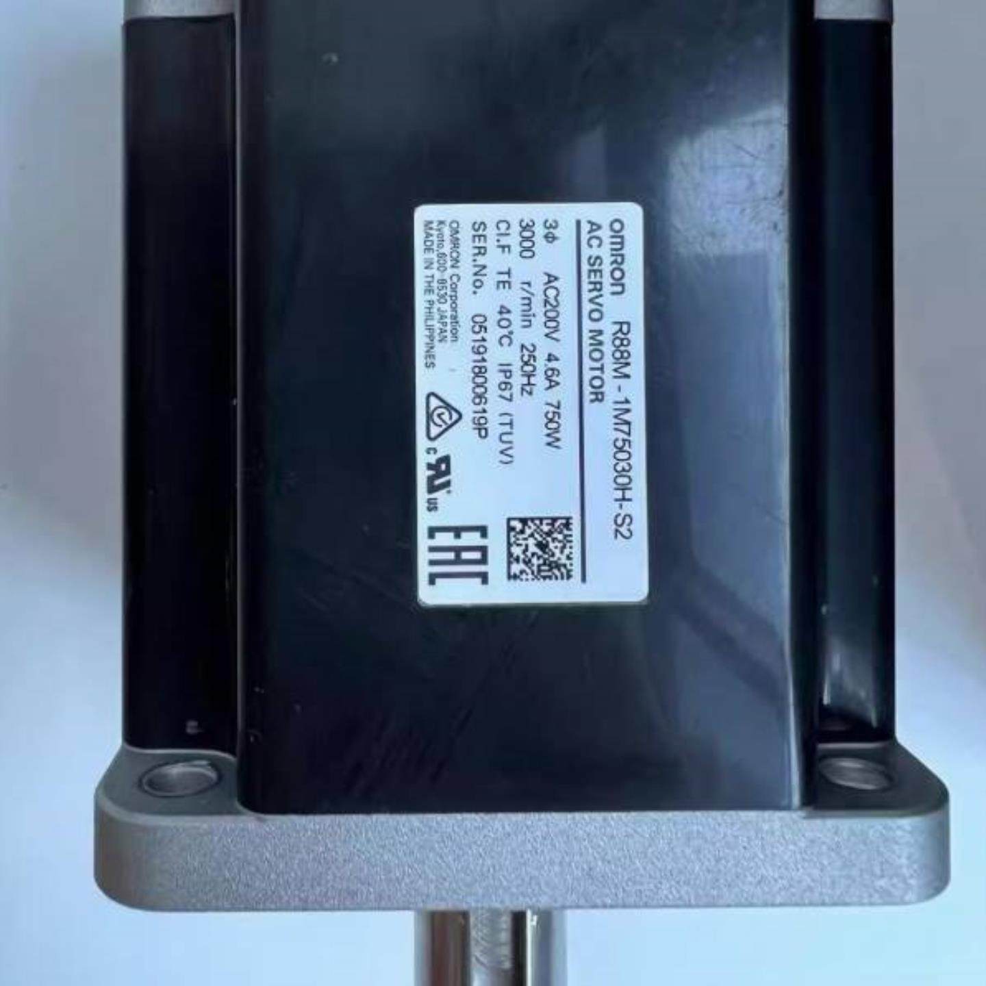 配件R88M-1L1K530C R88M-1L1K530T-S2 欧姆龙伺服电机现货议价