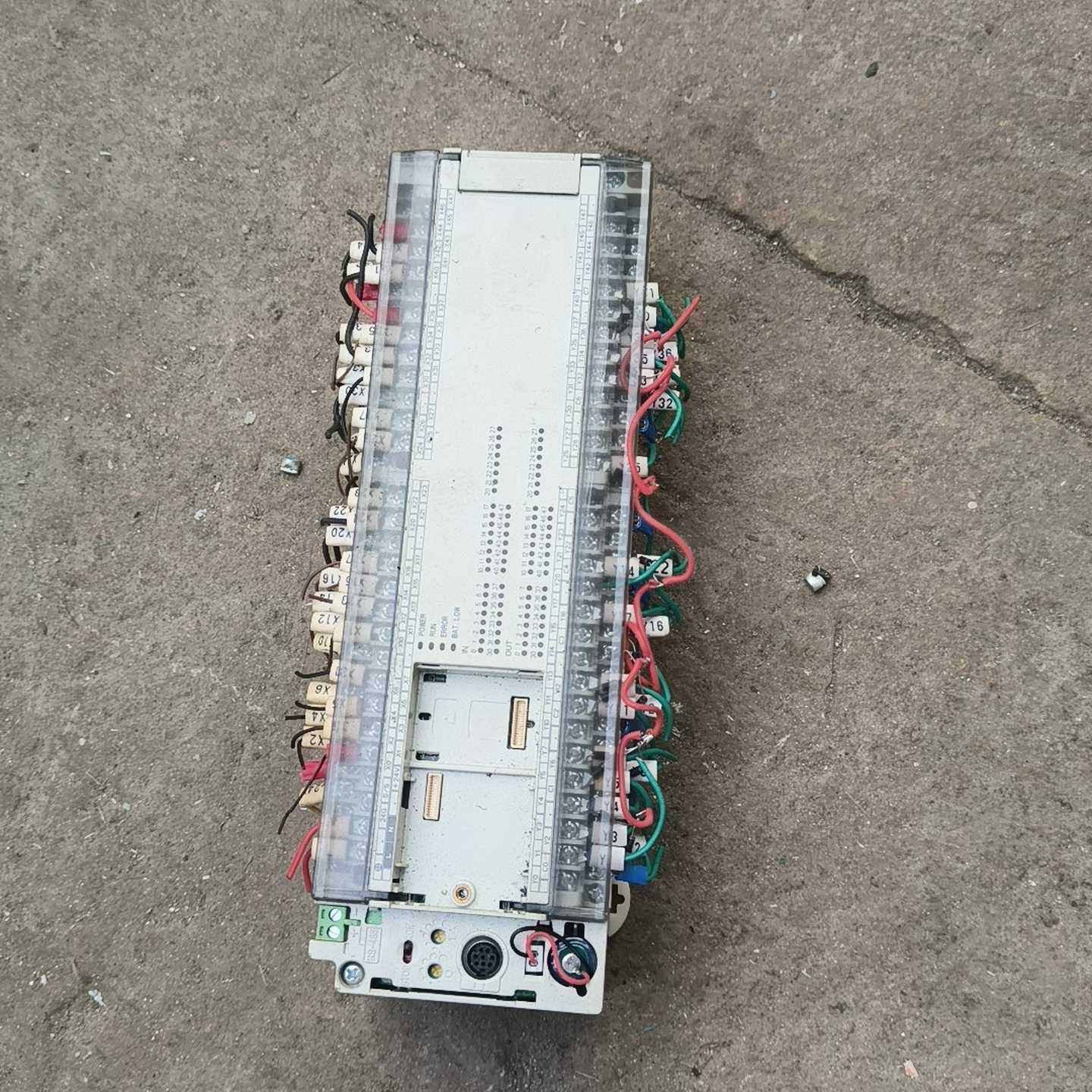 PLCDVP80EH00T2，，通电亮RUN。